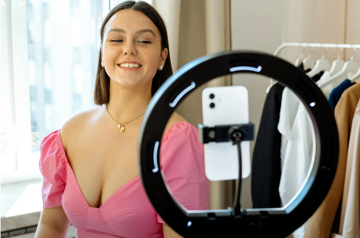 Does Size Really Matter? From Petite to Plus Size in Luxury Fashion
