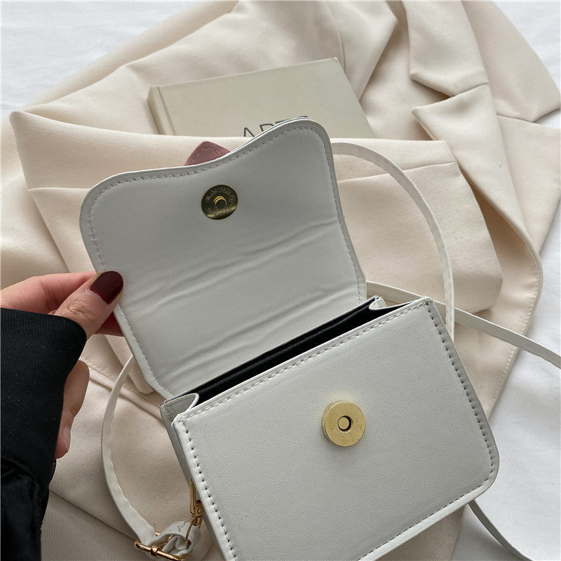 New Textured Portable Love Mini Bag For Women