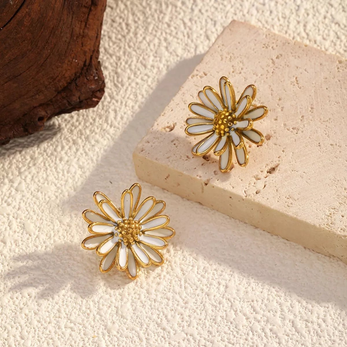 18K Gold - Plated Flower Stud Earrings - 