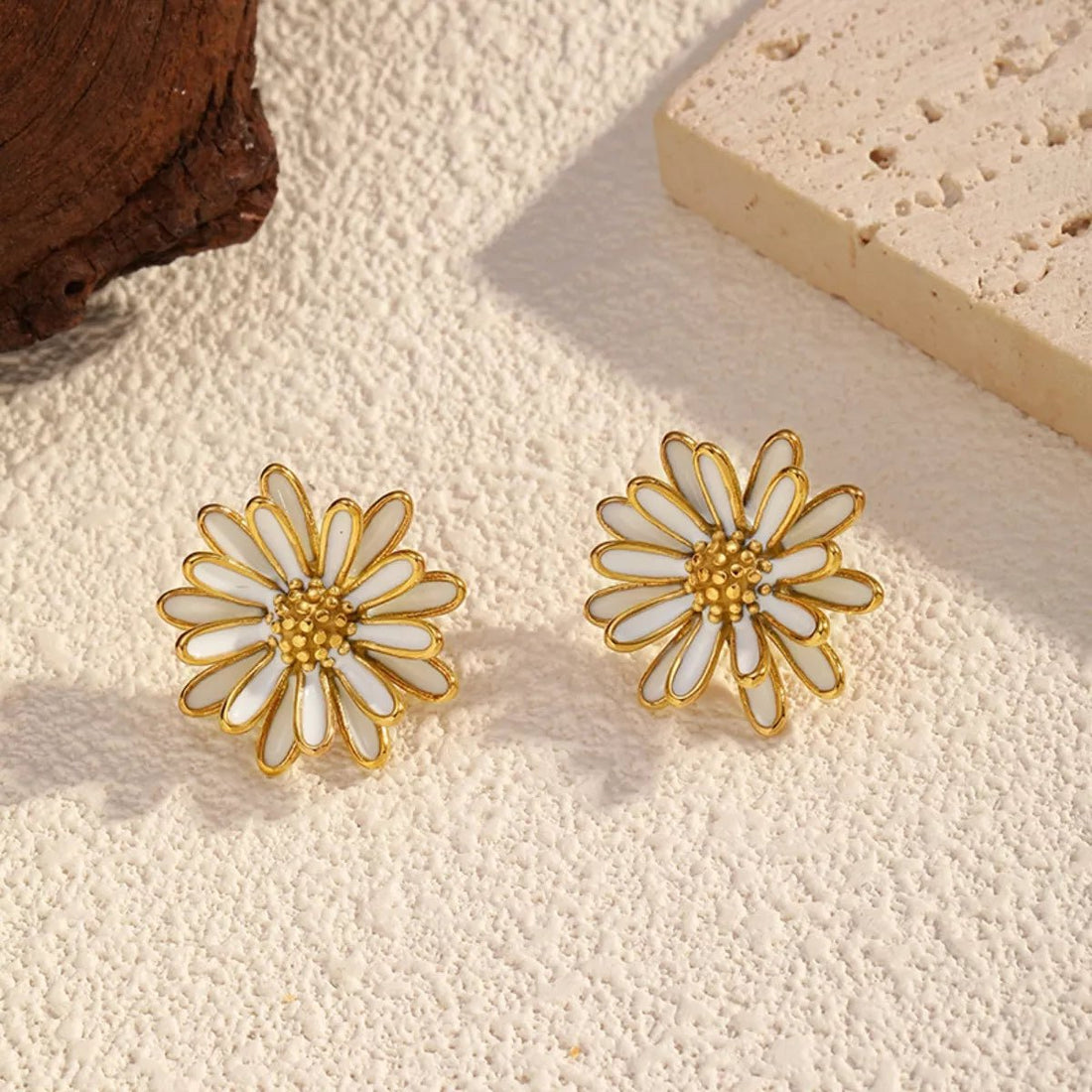 18K Gold - Plated Flower Stud Earrings - 