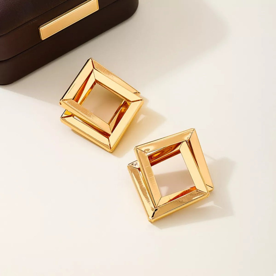 18K Gold - Plated Geometric Stud Earrings - 