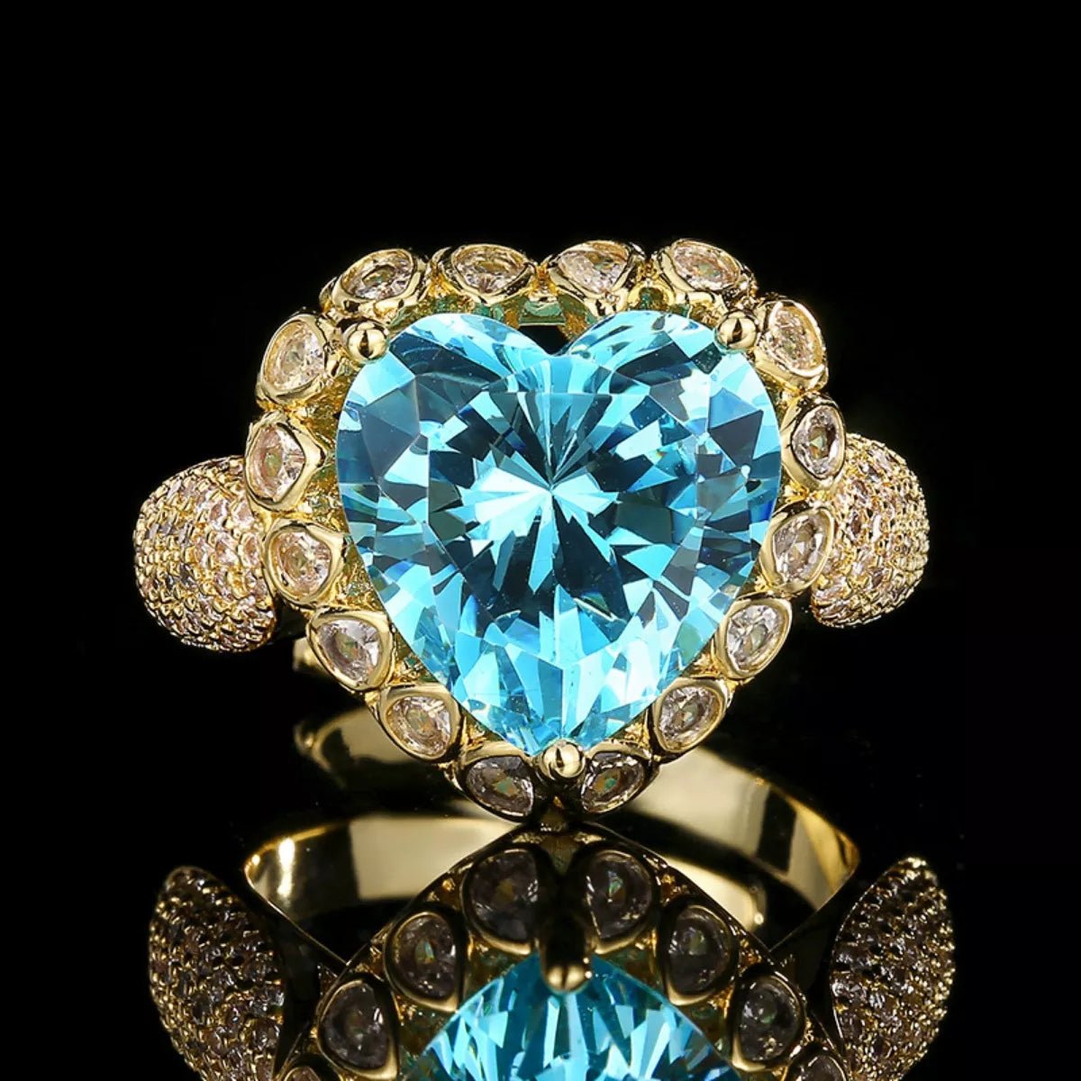 18K Gold - Plated Heart Ring - 
