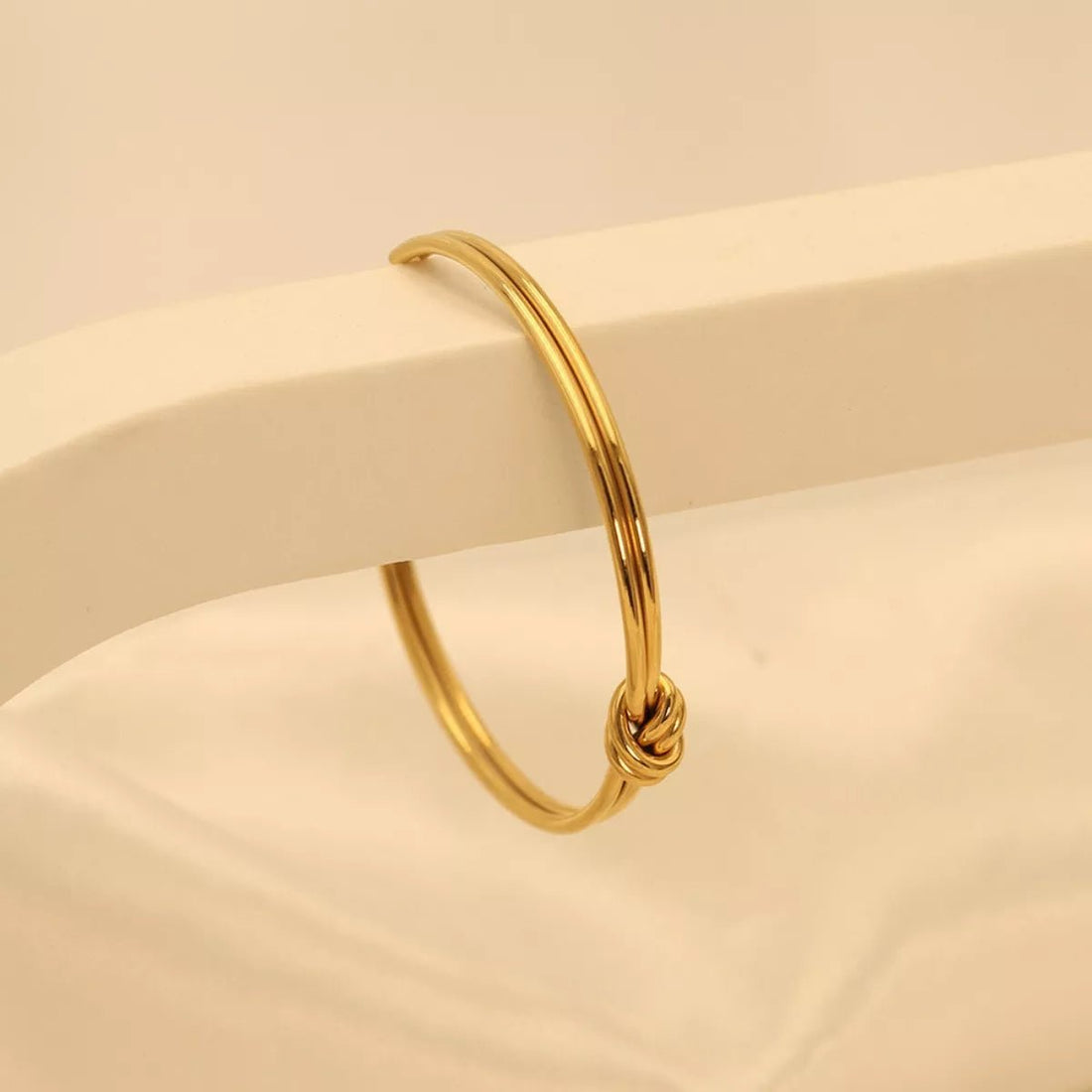 18K Gold - Plated Knot Open Bracelet - 