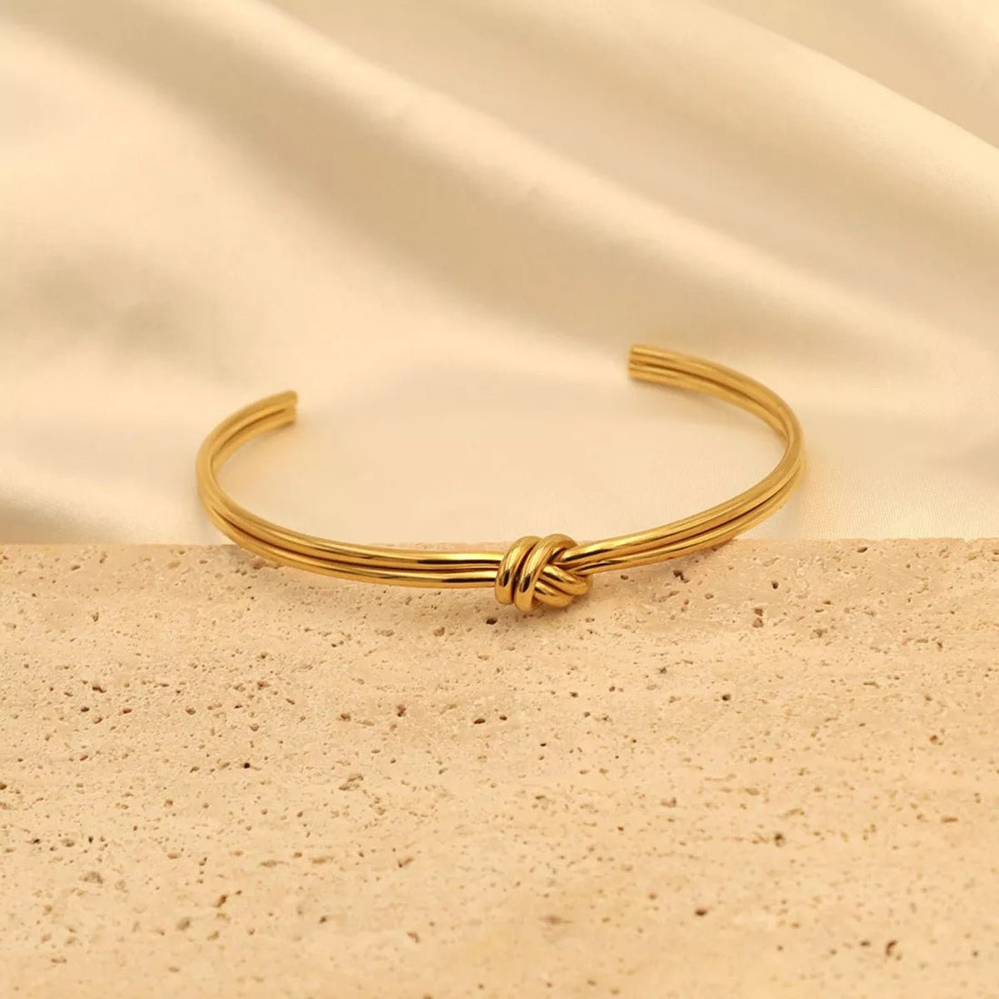 18K Gold - Plated Knot Open Bracelet - 
