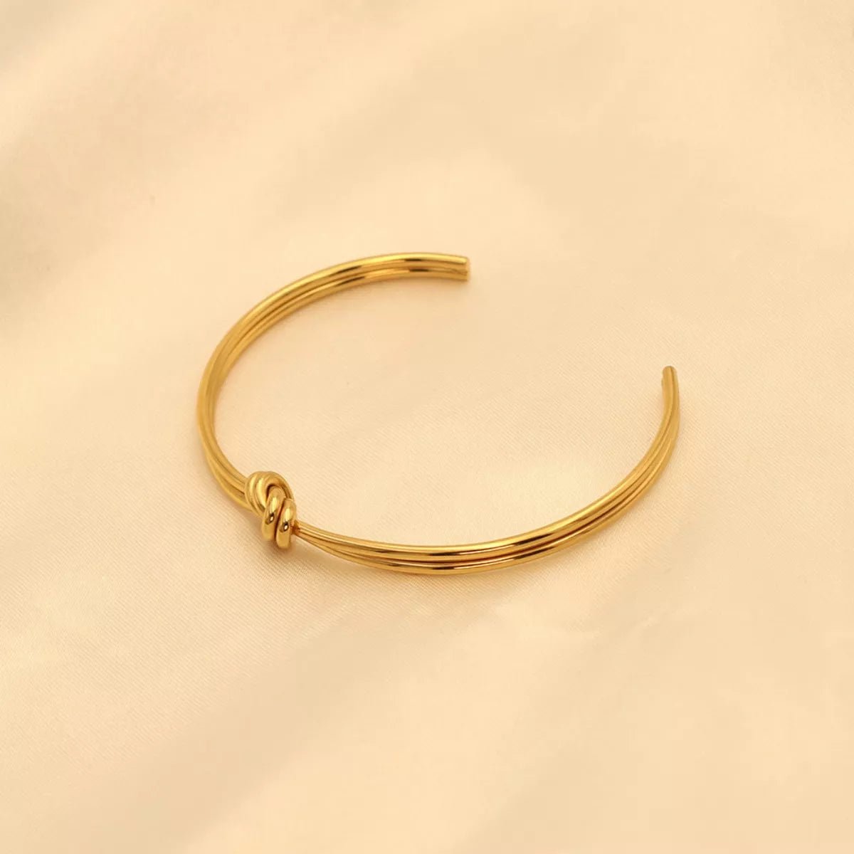 18K Gold - Plated Knot Open Bracelet - 