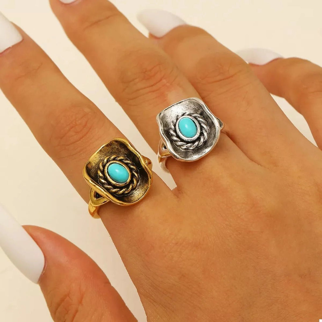 4 - Piece Vintage Bull Head Ring Set - 