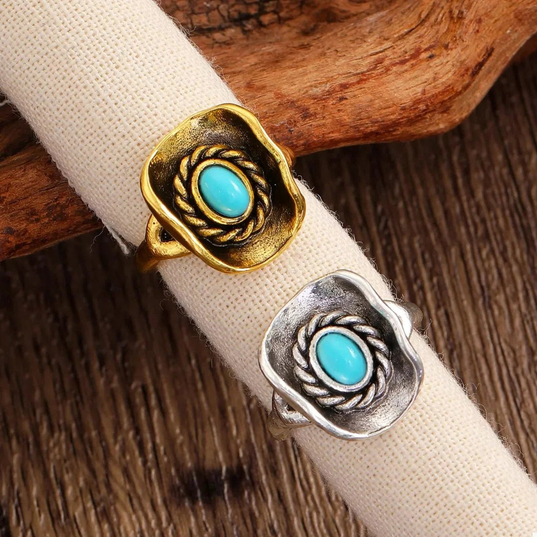 4 - Piece Vintage Bull Head Ring Set - 