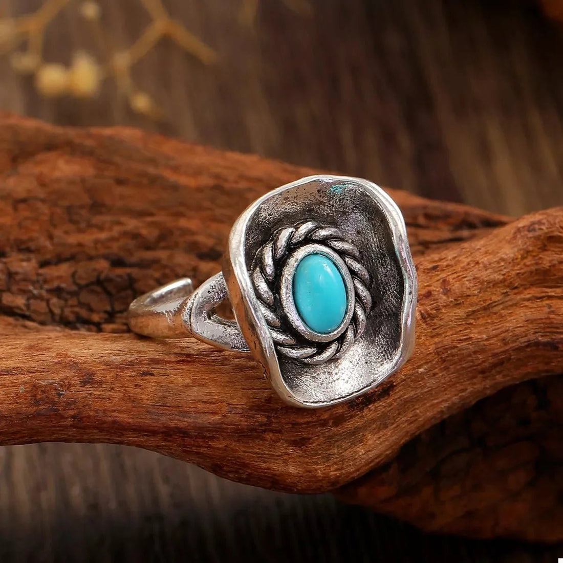 4 - Piece Vintage Bull Head Ring Set - 