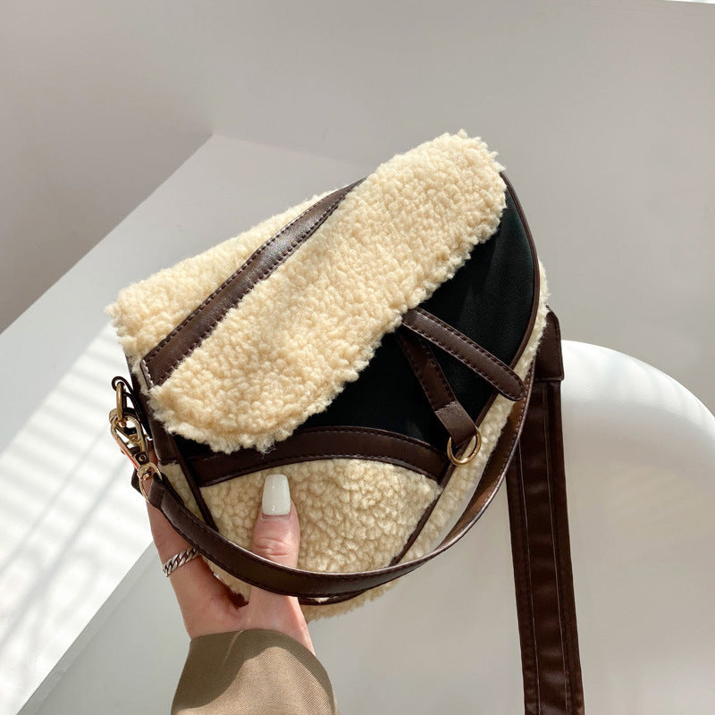 One-shoulder Messenger Underarm Bag Korean Style Plush Stitching Literary Female