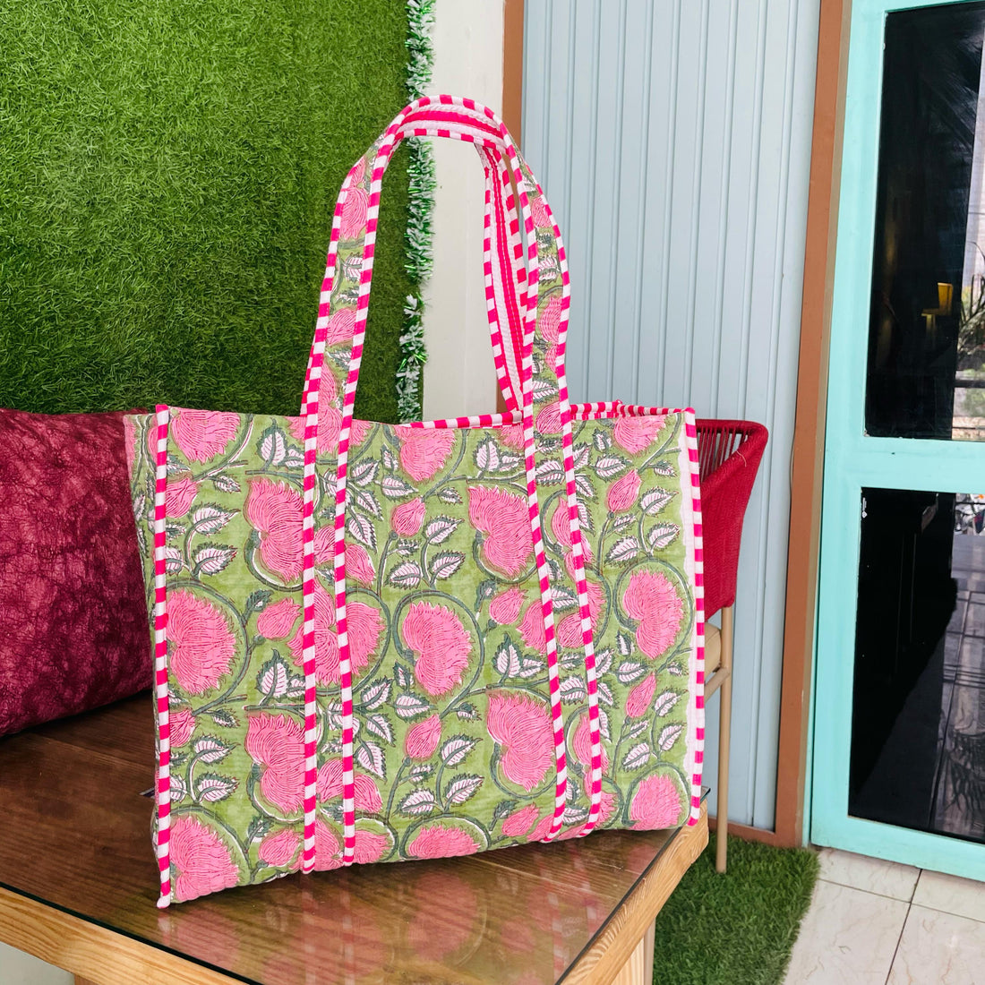 Basta Tote Bag