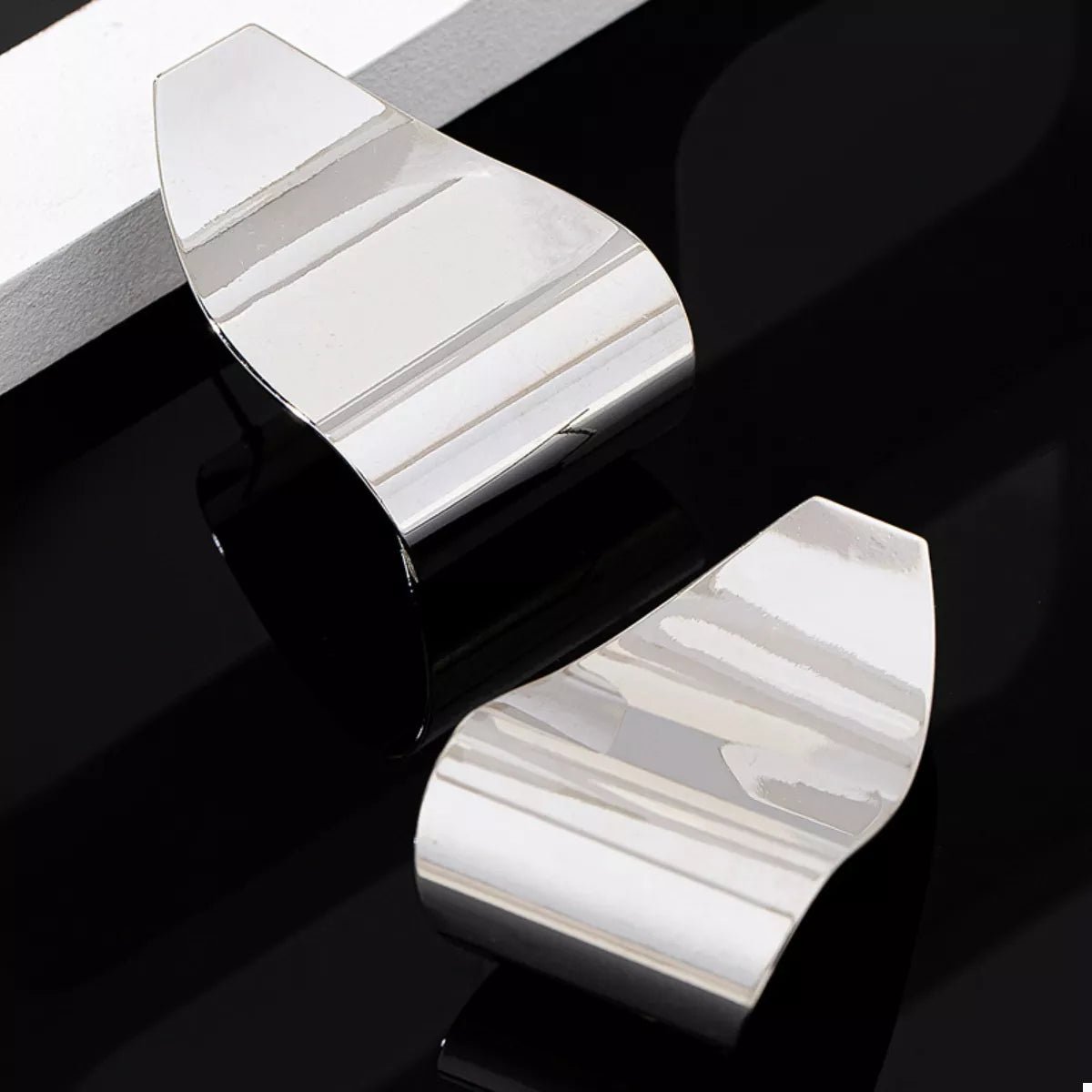 Alloy Geometric Drop Earrings - 