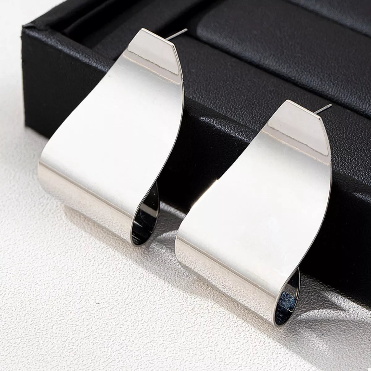 Alloy Geometric Drop Earrings - 