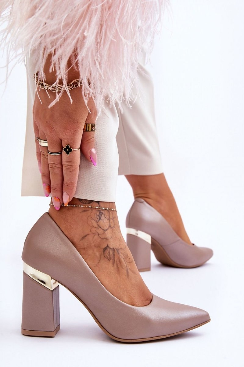 Block heel pumps Step in style - Heels