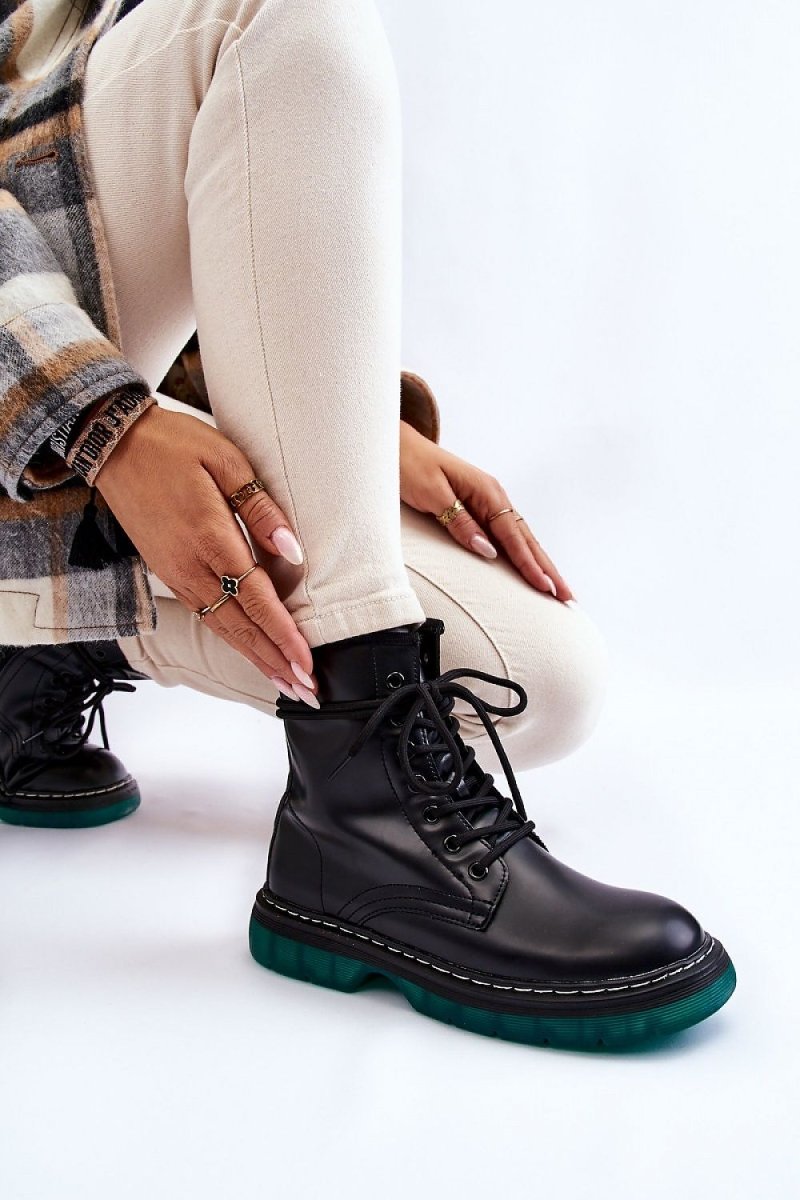 Boots Step in style - Boots