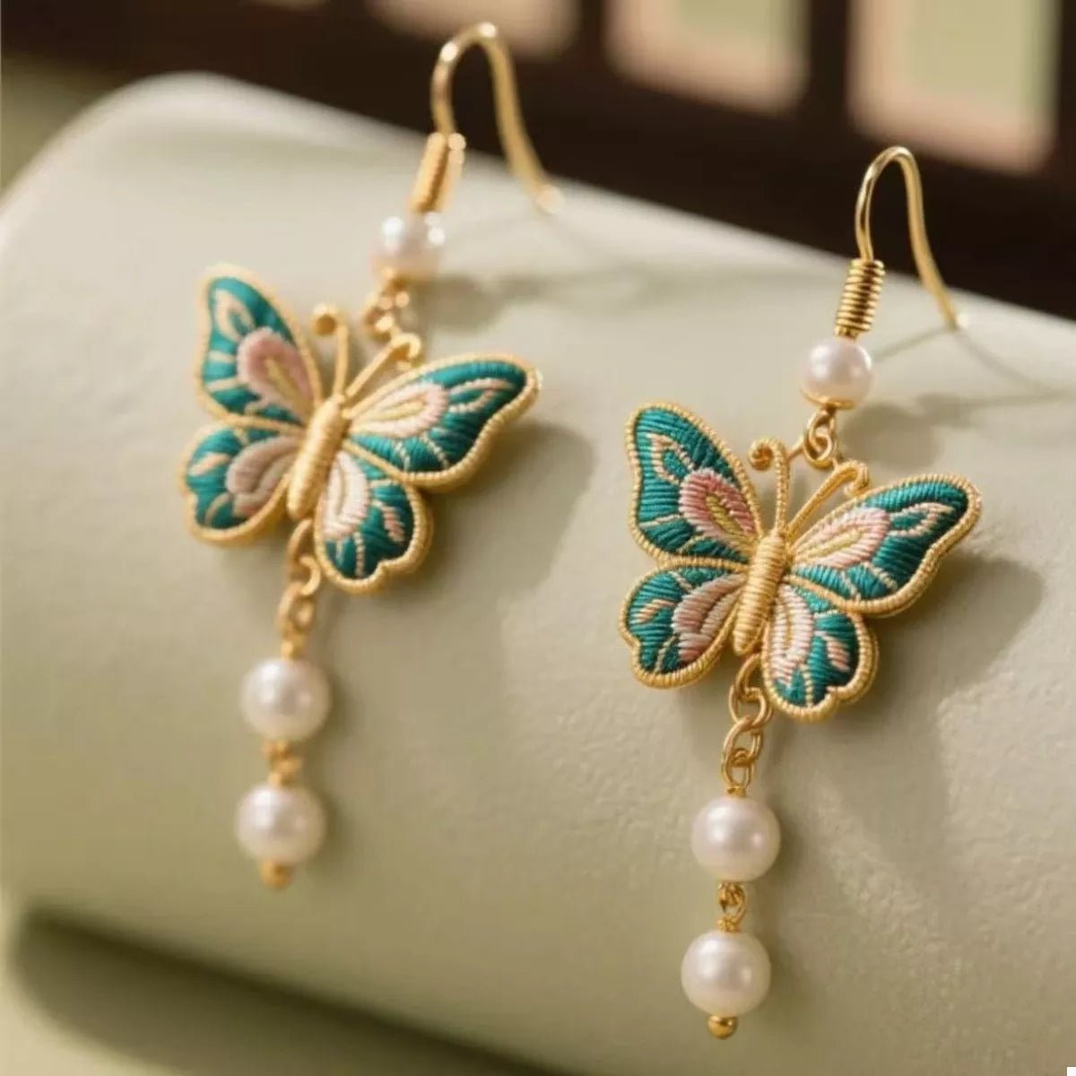 Butterfly Dangle Earrings with Pearls - 