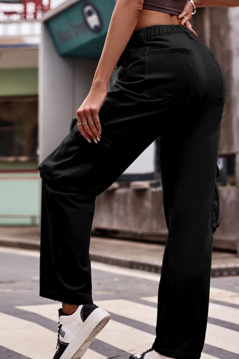 Buttoned Knee Pockets Loose Fit Jeans - Bottoms