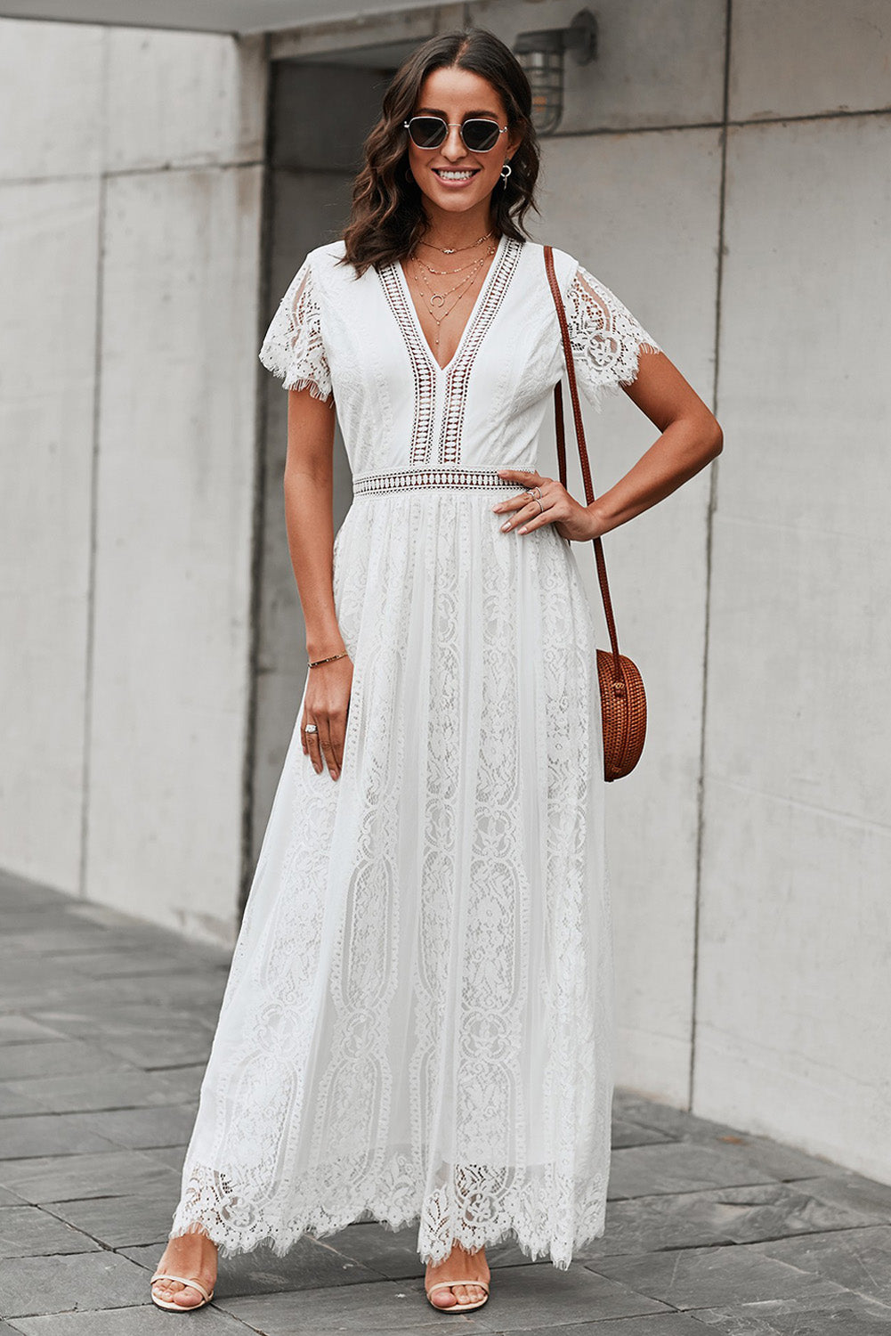 scalloped trim lace plunge dress