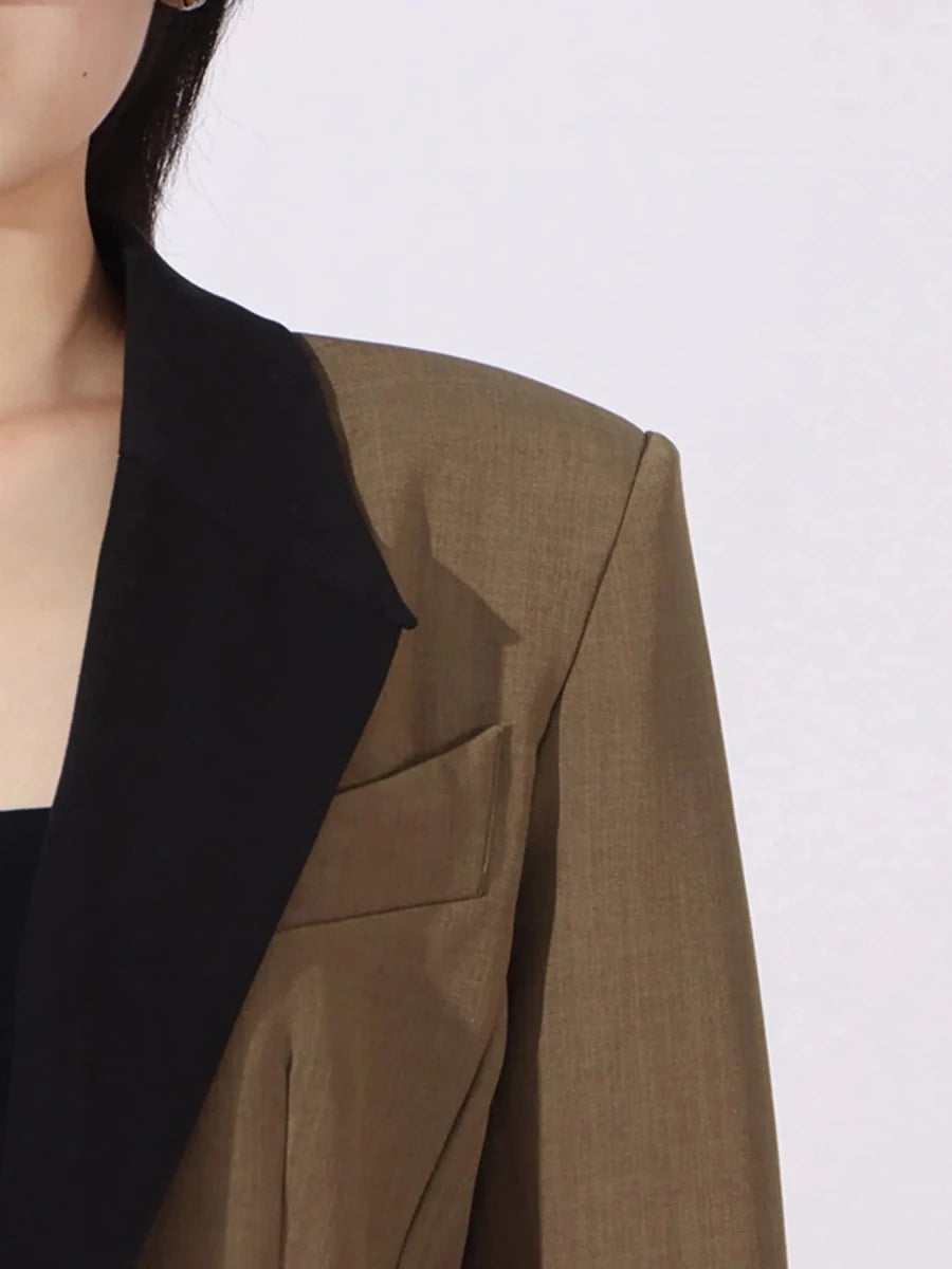 Contrast Lapel Collar Long Sleeve Blazer - 