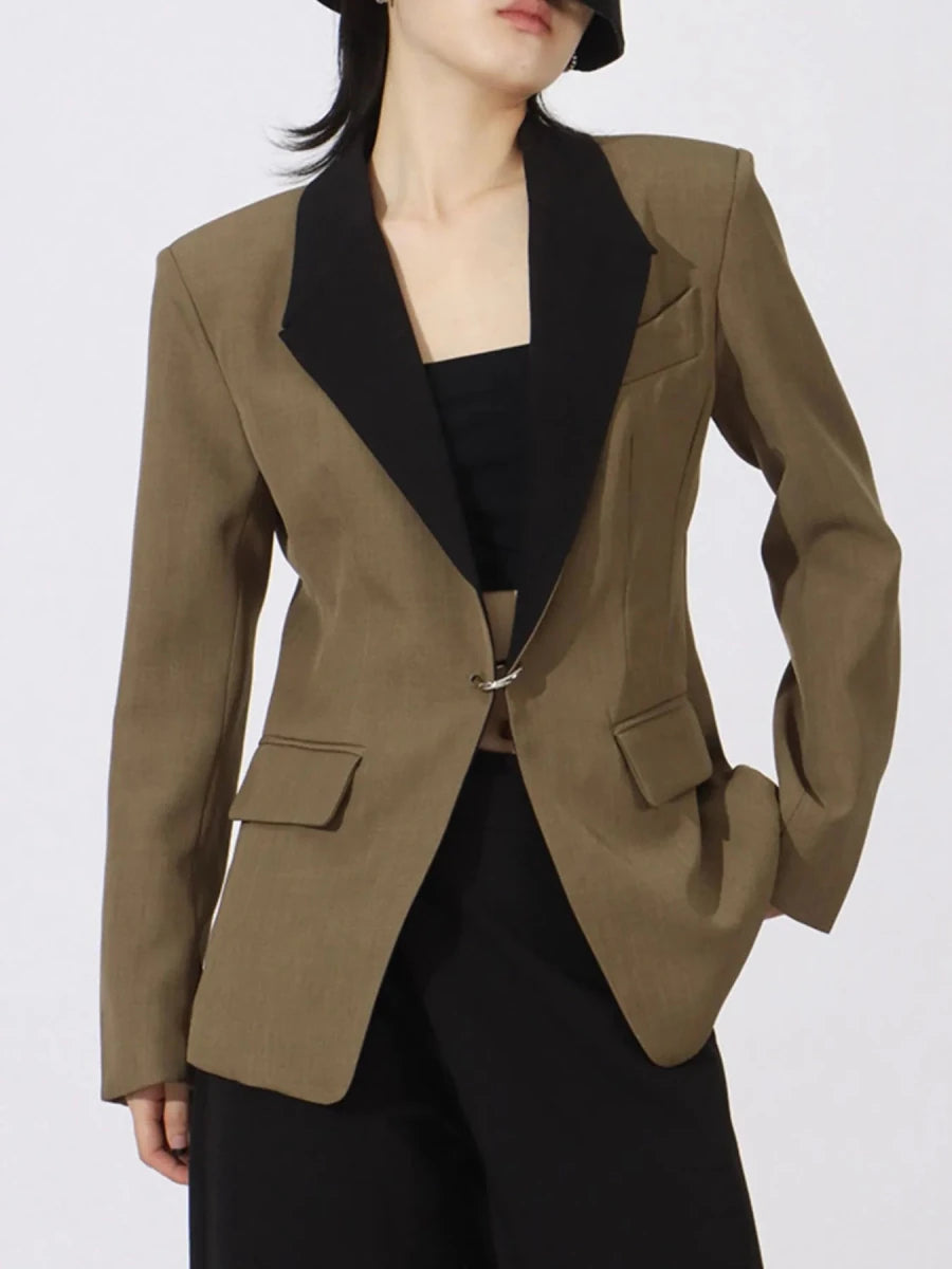 Contrast Lapel Collar Long Sleeve Blazer - 