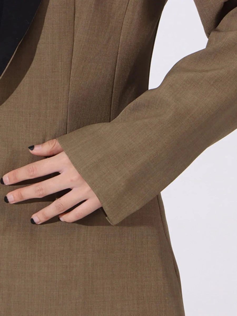 Contrast Lapel Collar Long Sleeve Blazer - 