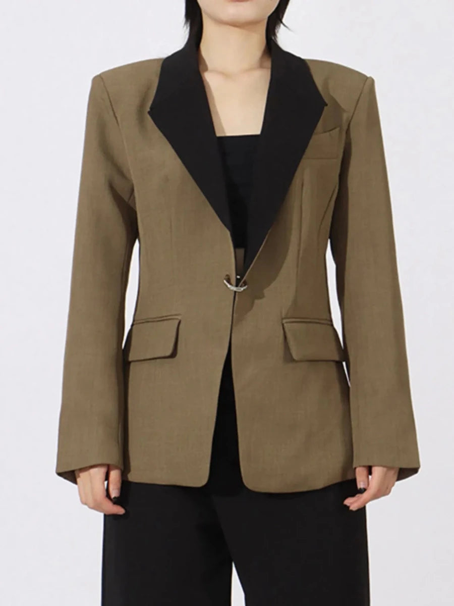 Contrast Lapel Collar Long Sleeve Blazer - 