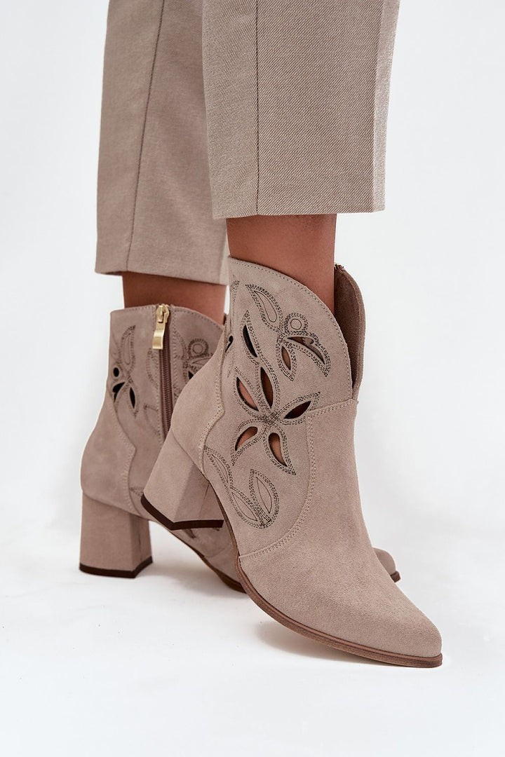  Heel boots model 219133 Step in style 