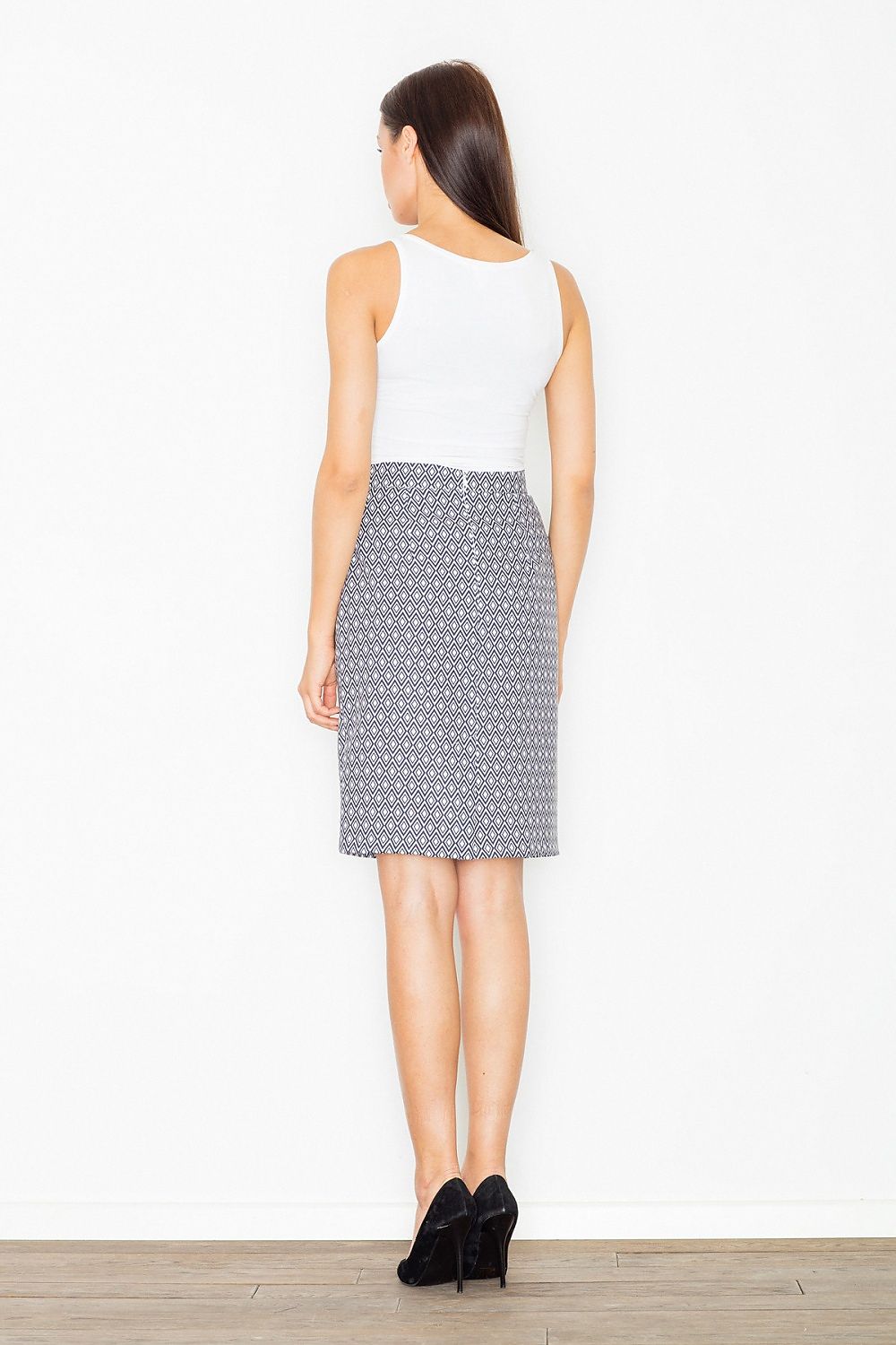 Elegant Skirt for Effortless Style by Figl