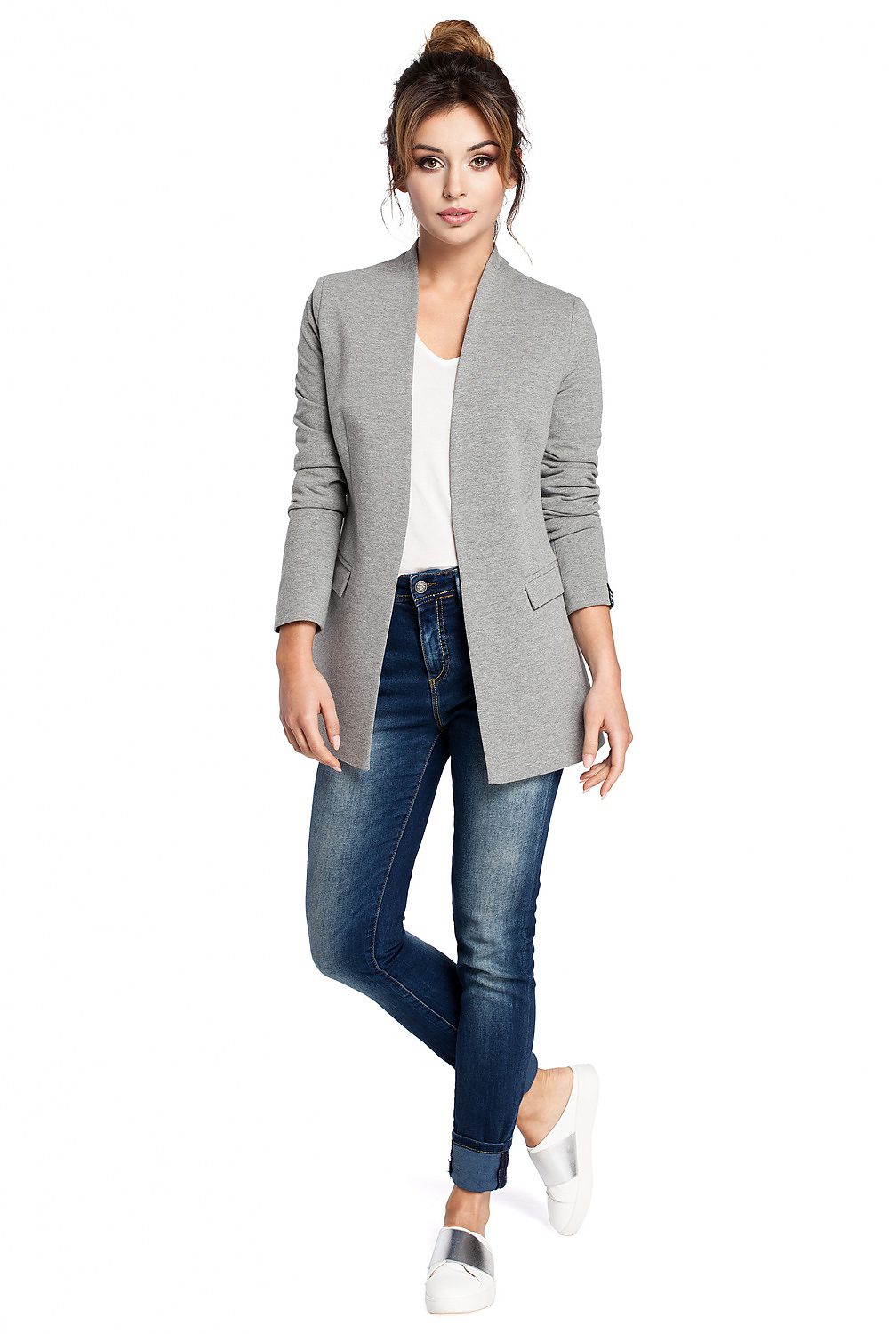 Elegant Knit Jacket with Lined Collar & Hidden Pocket Flaps – Versatile Style