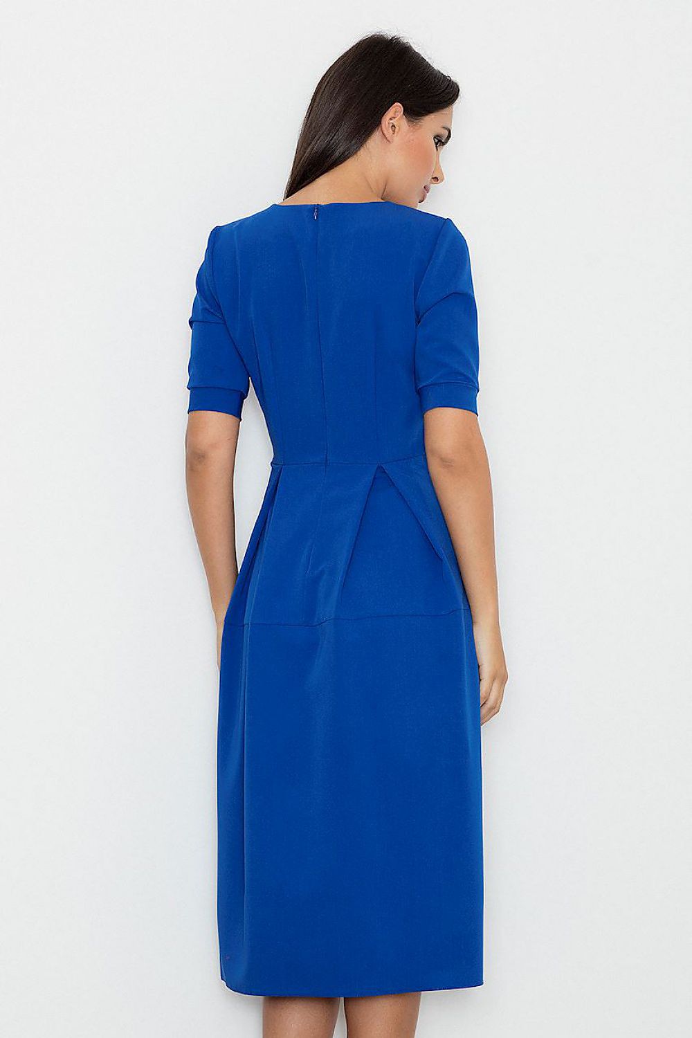 Long Cotton Dress with Contrasting Pleats – Flattering & Comfortable for Effortless Style