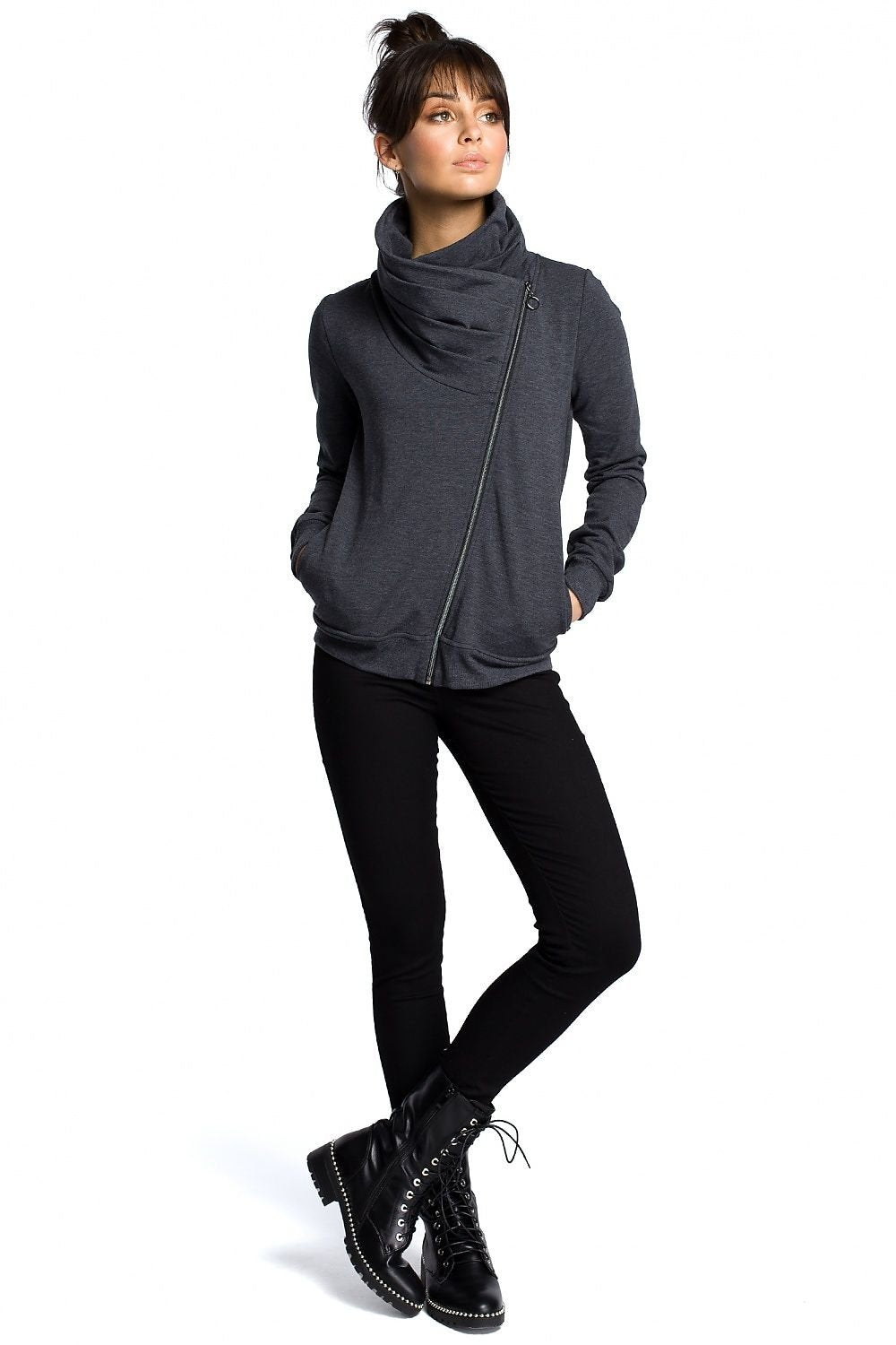 Everyday Sporty Sweatshirt with High Collar & Diagonal Zipper – Cozy & Versatile