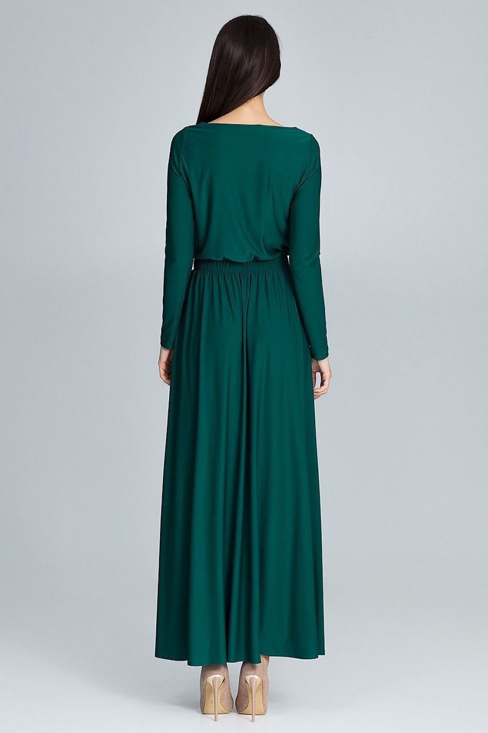 Simple Maxi Dress with Long Sleeves – Elegant, Comfortable, and Flattering Fit