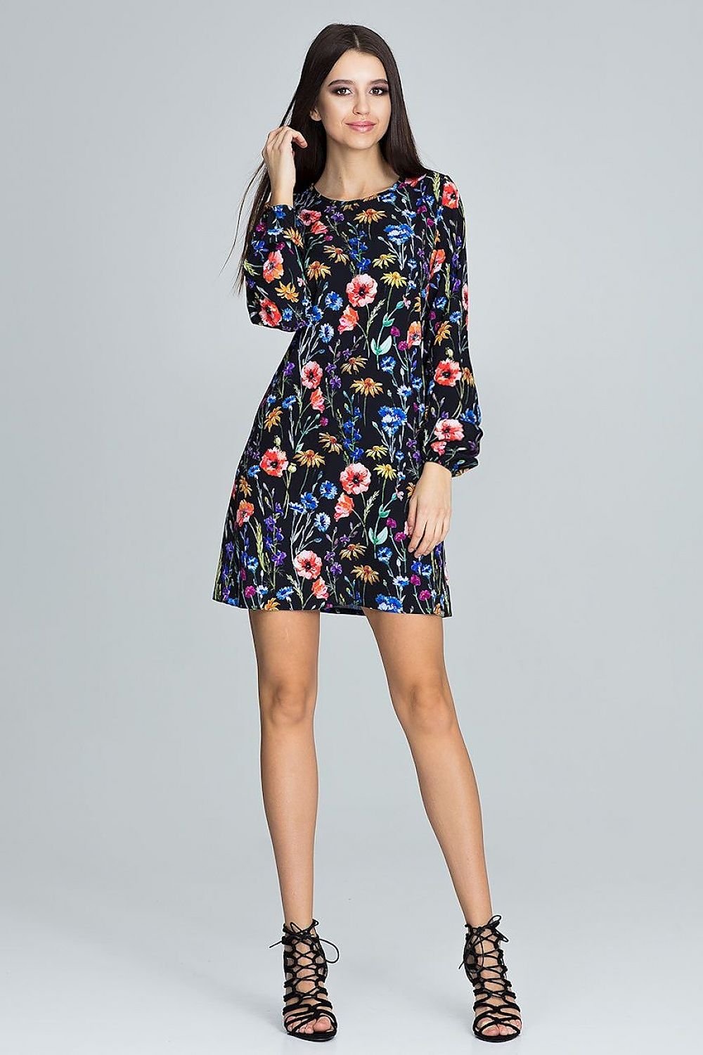 Floral Pattern Dress with Long Creased Sleeves – Light, Airy & Feminine