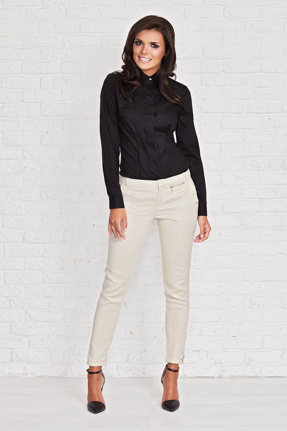 Timeless Button-Down Shirt – Long Sleeves for Effortless Elegance