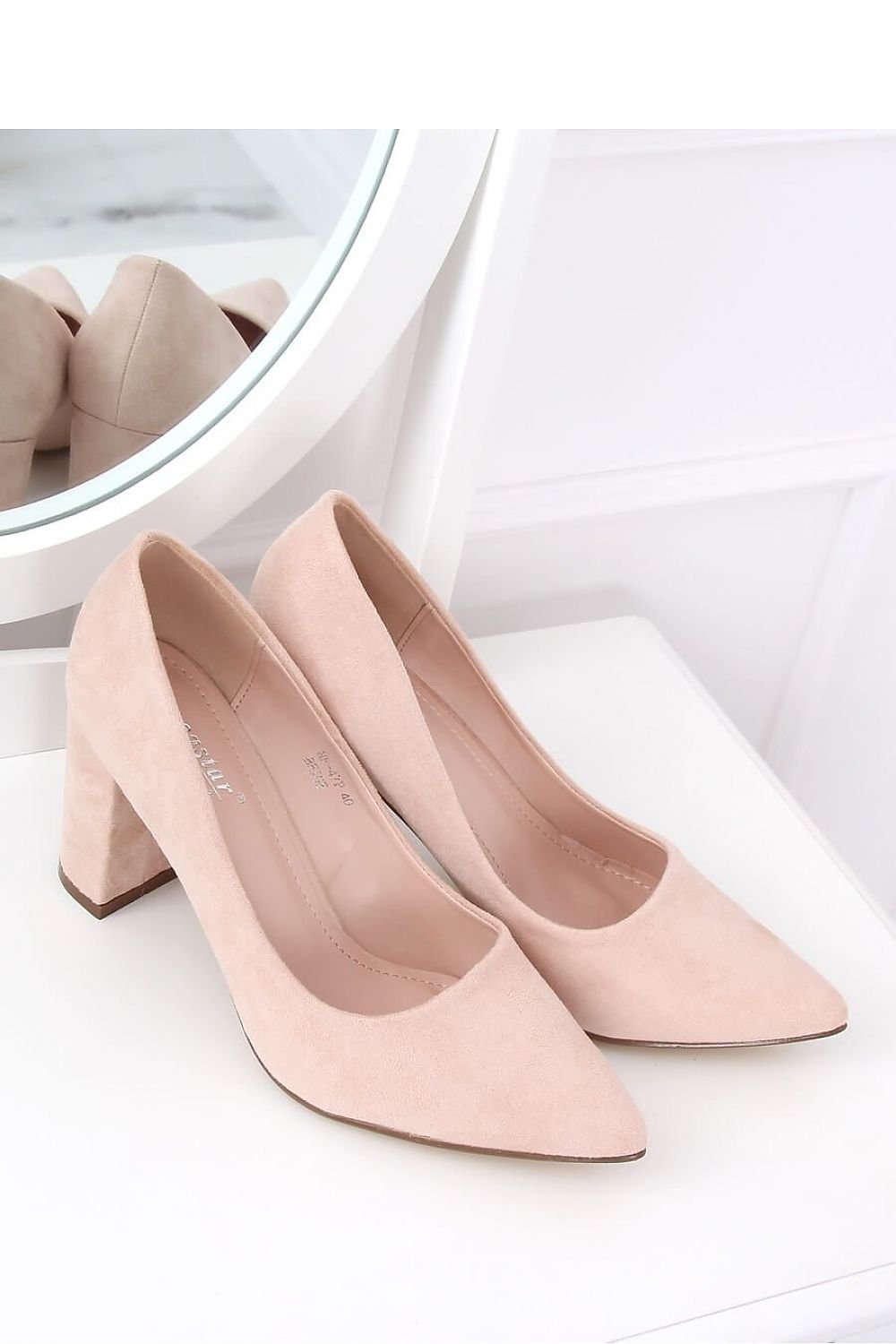 Block heel pumps by Inello