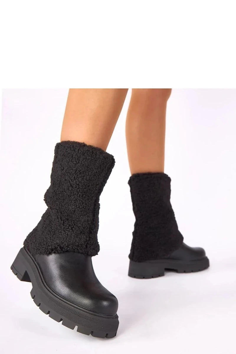 Elegant Rolled Upper Ankle Boots - 