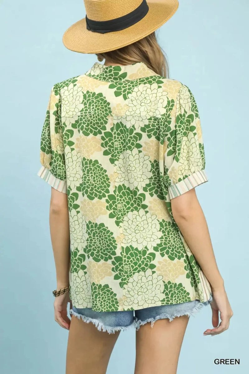 Floral Collared Short Sleeve Blouse - 