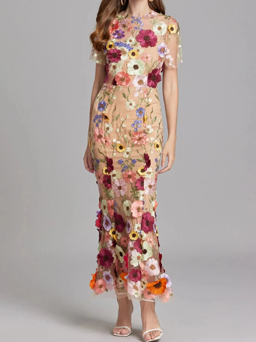 Floral Embroidered Mesh Overlay Maxi Dress - 