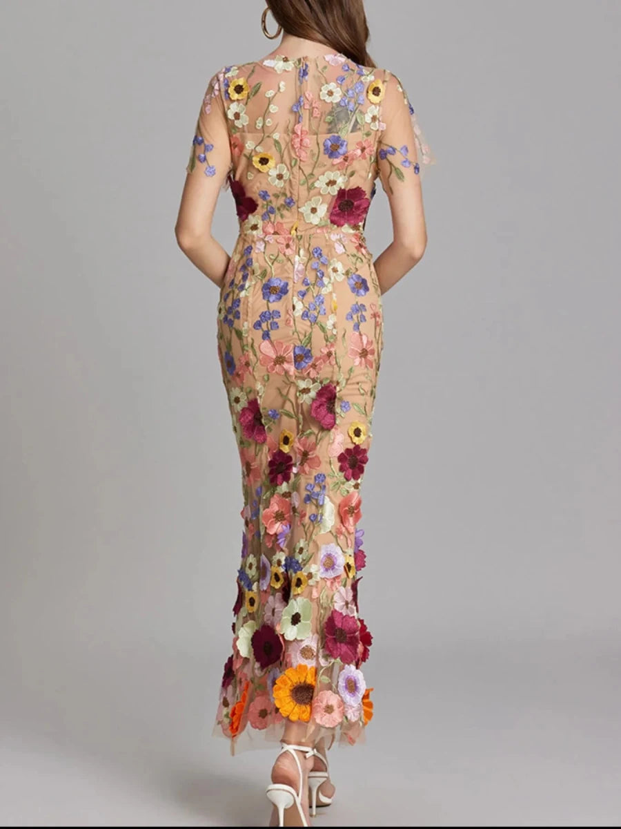 Floral Embroidered Mesh Overlay Maxi Dress - 