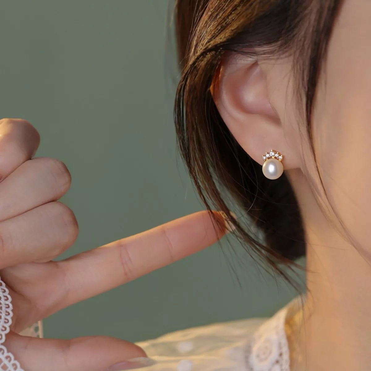 Freshwater Pearl Stud Earrings with Zircon - 