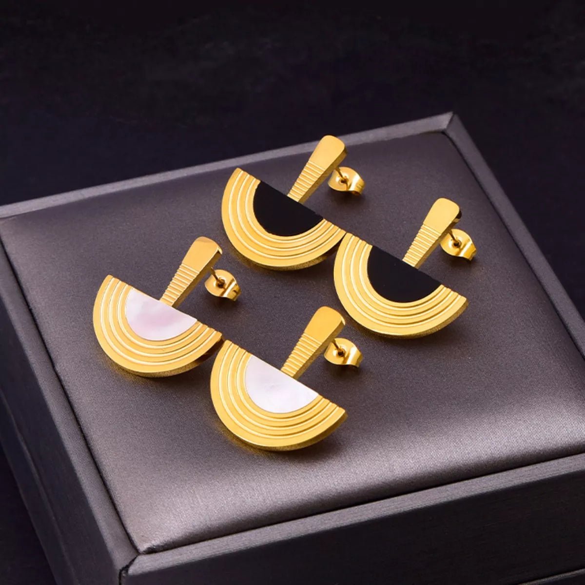 Geometric 18K Gold Plated Jewelry Set - 