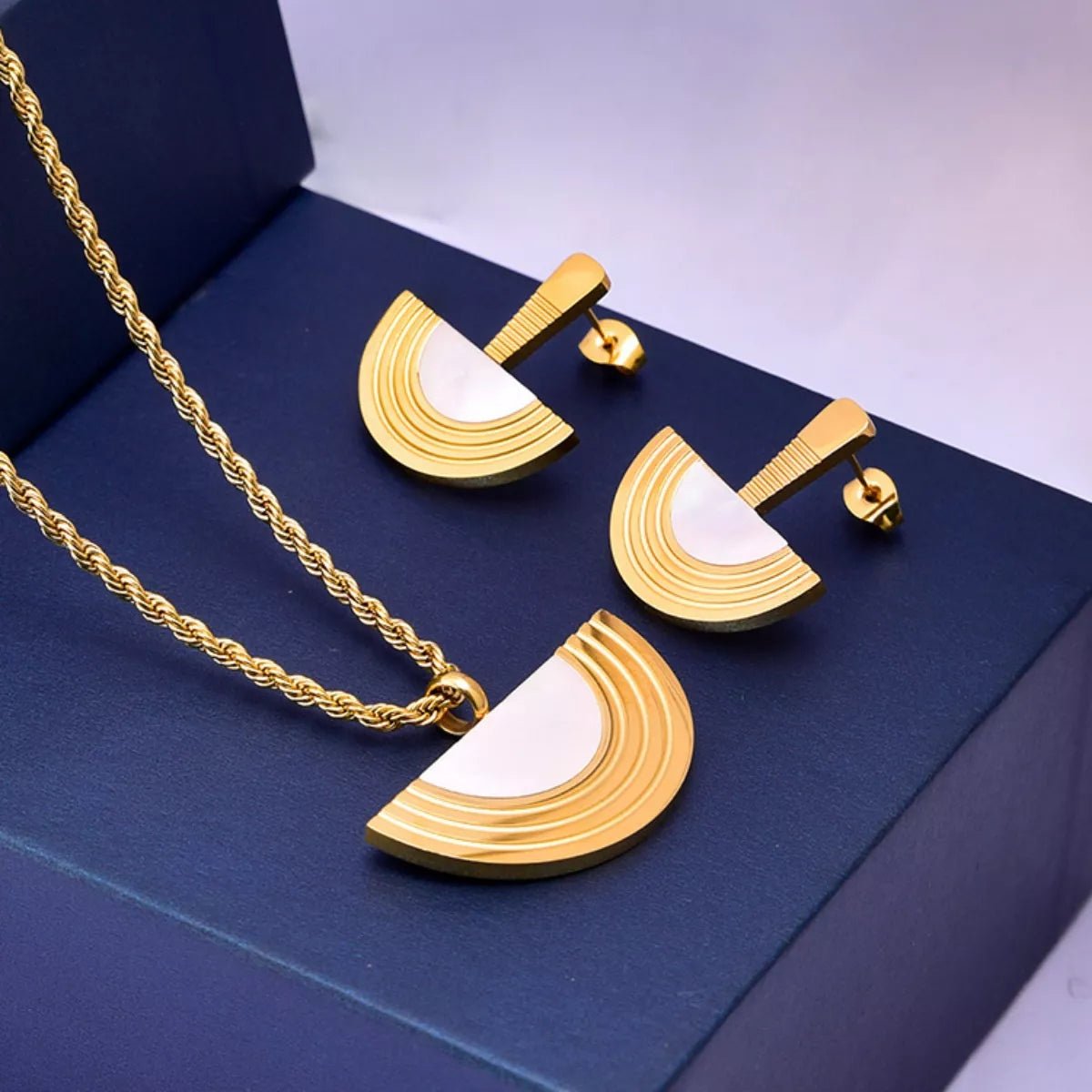 Geometric 18K Gold Plated Jewelry Set - 