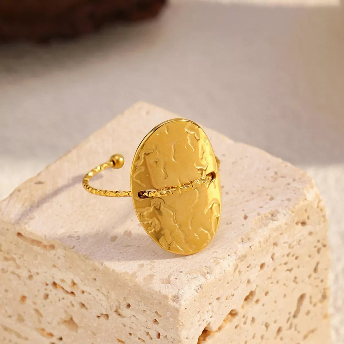 Hammered Disc Open Ring - 