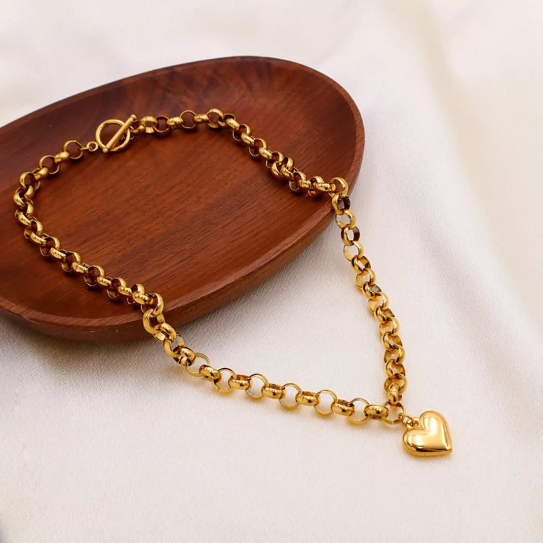 Heart Pendant Toggle Clasp Chain Necklace - 