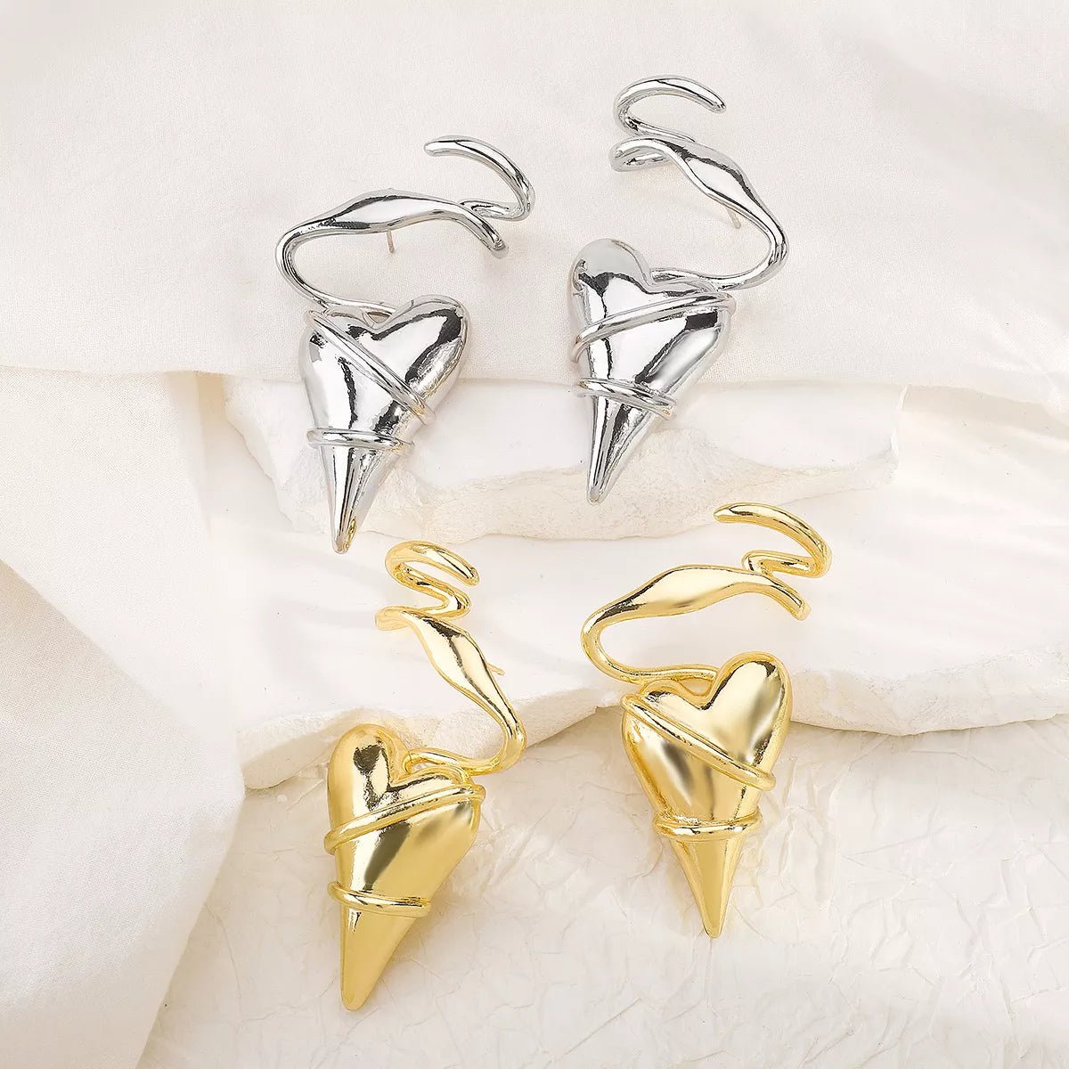 Heart Twisted Wire Earrings - 