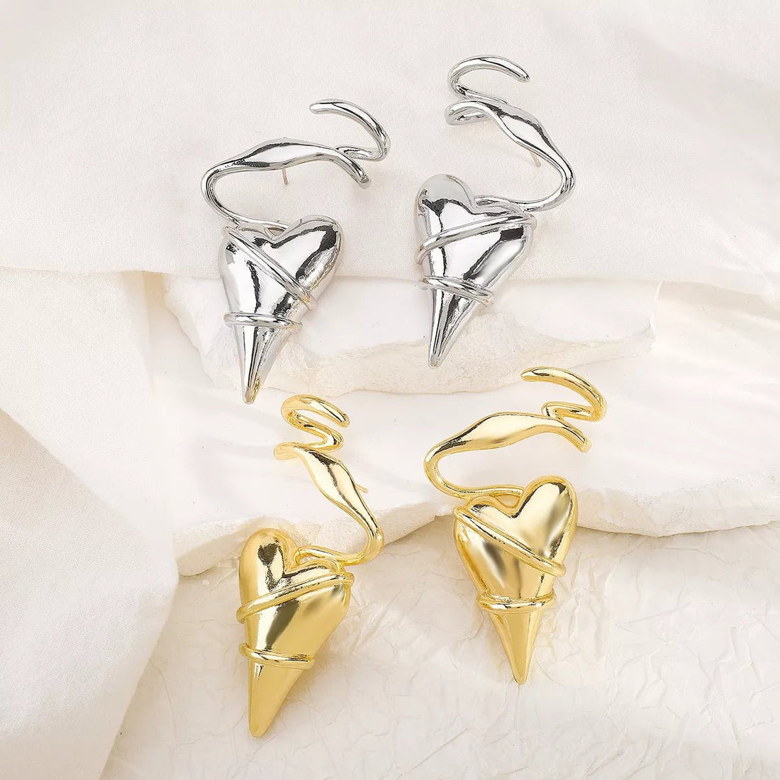 Heart Twisted Wire Earrings - 