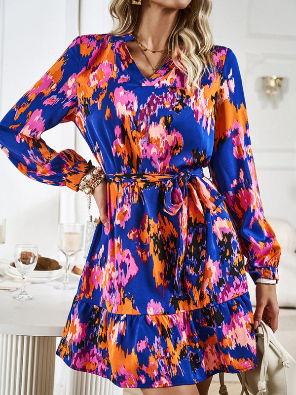 Temperament and elegant V-neck printed waist dress with belt