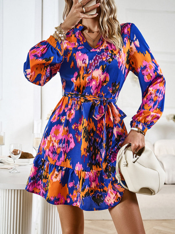 Temperament and elegant V-neck printed waist dress with belt