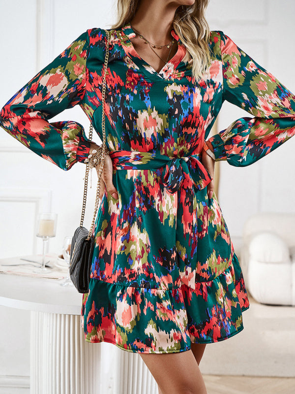 Temperament and elegant V-neck printed waist dress with belt