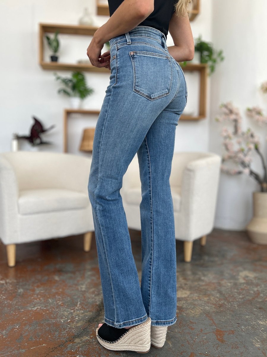 Judy Blue Full Size Mid - Rise Waist Straight Jeans - Bottoms