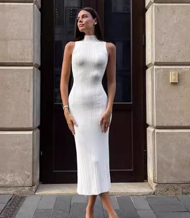 Knit turtleneck sleeveless sheath dress - Formal Dress